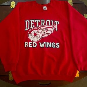 Detroit Red Wings Vintage Made in USA Fruit of The Loom Tag with slight stain